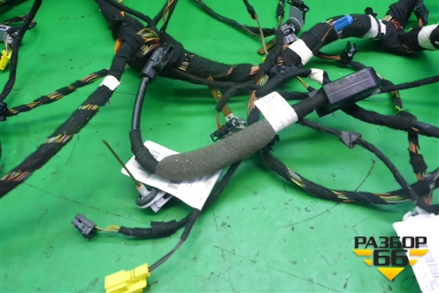 Проводка салонная под торпедо (A1644403039) для Mercedes Benz ML-Klass W164 c 2005-2011г (МЛ)