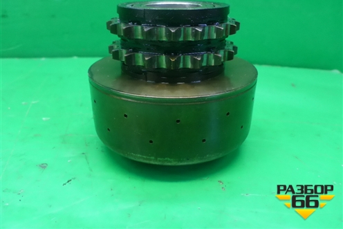 Шестерня цепи ГРМ (промежуточная 6.2 M156) (A1560501505) для Mercedes Benz ML-Klass W164 c 2005-2011г (МЛ)