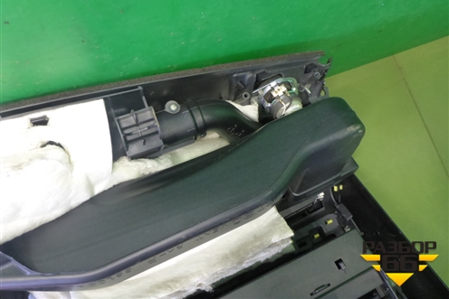 Торпедо с AIR BAG (правый руль) (66204AJ000) для Subaru Legacy Outback (B14) с 2009-2014г (Легаси Аутбек)