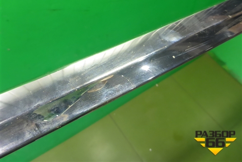 Накладка двери передней правой (7573448010) для Toyota Highlander с 2007-2013г (Хайлендер)