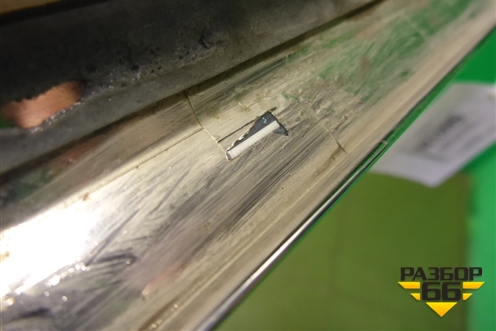 Накладка двери передней правой (7573448010) для Toyota Highlander с 2007-2013г (Хайлендер)