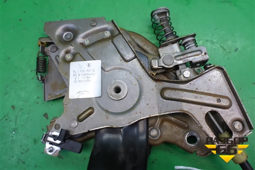 Педаль стояночного тормоза (7L0721797C) для Volkswagen Touareg c 2002-2010г (Туарег)