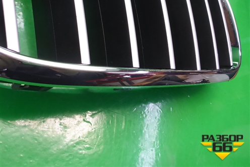 Решетка радиатора правая (7316054) для BMW X5 F15 с 2013г (Х5 Ф15)