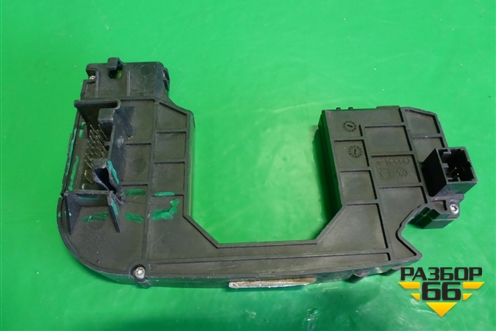 Блок электронный (подрулевых переключателей) (4E0953549A) для Volkswagen Touareg c 2002-2010г (Туарег)