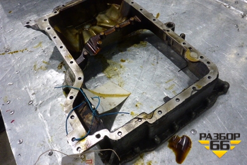 Поддон двигателя масляный (верхняя часть 4.2л АКПП 8V AXQ) для Volkswagen Touareg c 2002-2010г (Туарег)