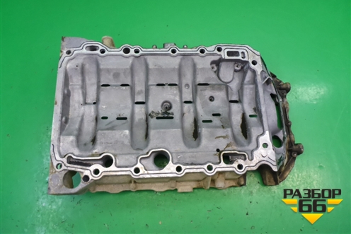 Поддон двигателя масляный (верхняя часть 2.0л CAW) (06J103603T) для Volkswagen Tiguan с 2011-2016г (Тигуан)