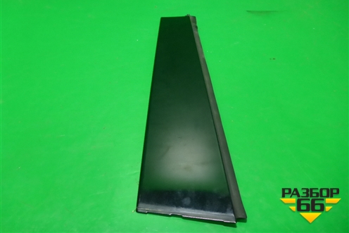 Накладка двери задней правой (на рамку) (75761011) для Toyota Camry V70 с 2017г (Камри)