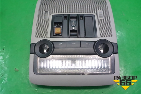 Плафон салонный передний (под люк) (61319225942) для BMW X5 E70 с 2007-2013г (Х5 Е70)