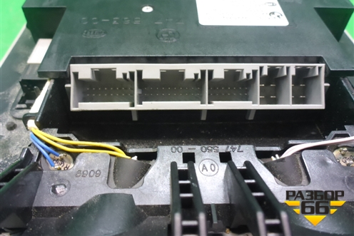 Плафон салонный передний (под люк) (61319225942) для BMW X5 E70 с 2007-2013г (Х5 Е70)