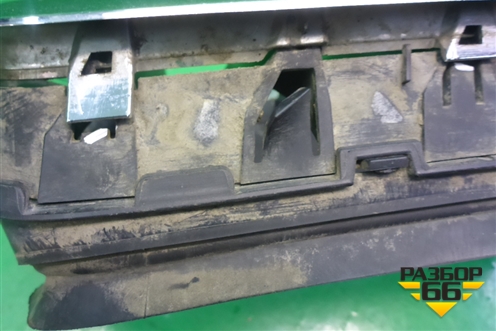 Решетка радиатора левая (51137171395) для BMW X5 E70 с 2007-2013г (Х5 Е70)