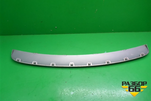 Накладка переднего бампера (после 2010г) (51117222729) для BMW X5 E70 с 2007-2013г (Х5 Е70)