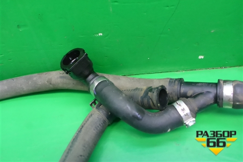 Патрубок системы охлаждения (7512727) для BMW X5 E70 с 2007-2013г (Х5 Е70)