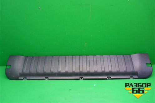 Обшивка двери багажника (нижняя) (51497177379) для BMW X5 E70 с 2007-2013г (Х5 Е70)