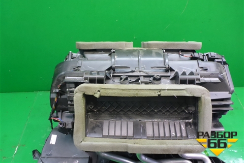 Корпус отопителя для BMW X5 E70 с 2007-2013г (Х5 Е70)
