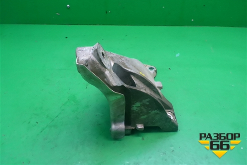 Кронштейн двигателя правый (3.0л N55B30A) (6789670) для BMW X5 E70 с 2007-2013г (Х5 Е70)