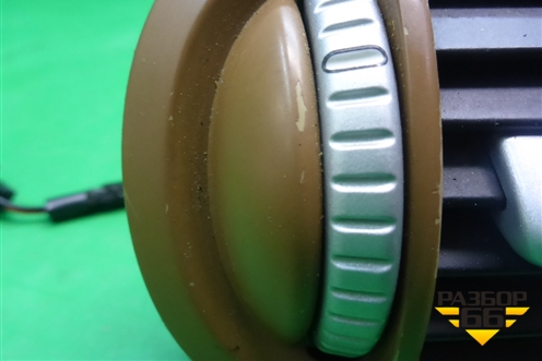 Дефлектор воздушный левый (7L5819703A) для Porsche Cayenne с 2003-2010г (Каен)