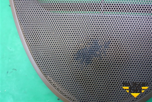 Решетка динамика (на торпедо) (7L5858189) для Porsche Cayenne с 2003-2010г (Каен)