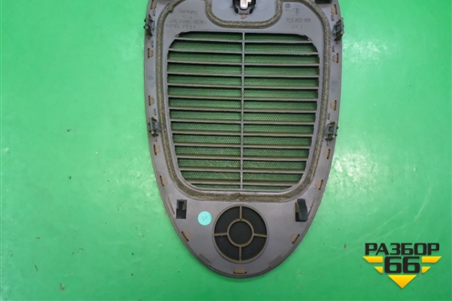 Решетка динамика (на торпедо) (7L5858189) для Porsche Cayenne с 2003-2010г (Каен)