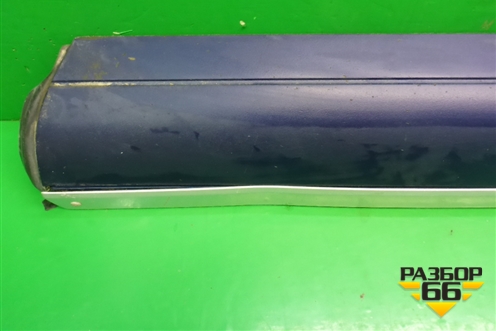 Накладка двери передней правой (7L5837788) для Porsche Cayenne с 2003-2010г (Каен)