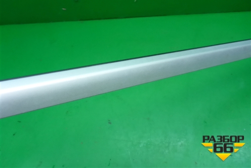 Накладка стекла переднего правого для Porsche Cayenne с 2003-2010г (Каен)