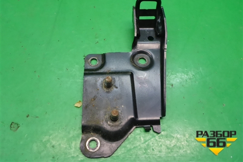 Кронштейн сиденья (заднего правого) (7L0886221F) для Porsche Cayenne с 2003-2010г (Каен)