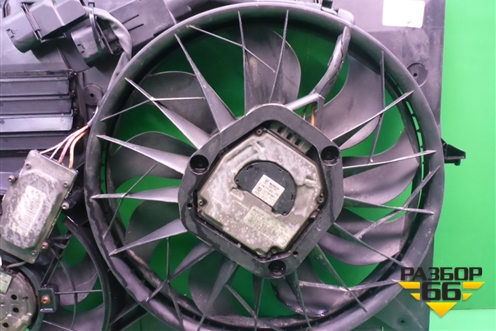 Вентилятор охлаждения радиатора (7L0121203G) для Porsche Cayenne с 2003-2010г (Каен)