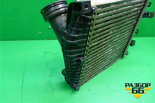 Интеркулер (левый 4.5л M48) для Porsche Cayenne с 2003-2010г (Каен)