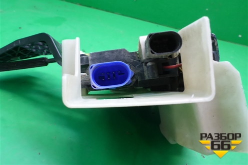 Замок двери задней правой (7L0839090) для Porsche Cayenne с 2003-2010г (Каен)