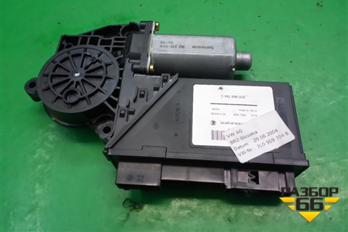 Моторчик стеклоподъёмника задний правый (7L0959704B) для Porsche Cayenne с 2003-2010г (Каен)