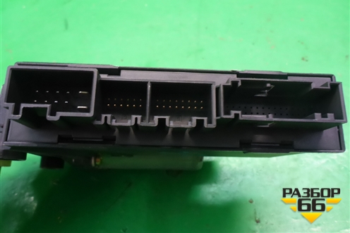 Моторчик стеклоподъёмника задний правый (7L0959704B) для Porsche Cayenne с 2003-2010г (Каен)