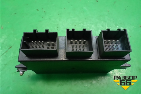 Блок электронный (7L0907383D) для Porsche Cayenne с 2003-2010г (Каен)