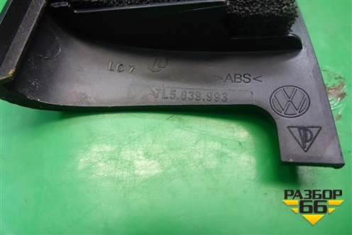 Накладка двери задней левой (уголок) (7L5839993) для Porsche Cayenne с 2003-2010г (Каен)