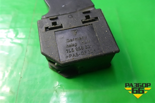 Кнопка открывания багажника (7L5959831) для Porsche Cayenne с 2003-2010г (Каен)