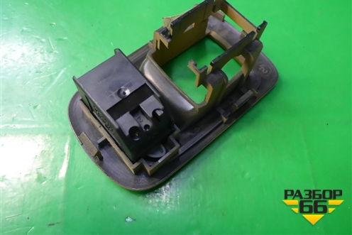 Кнопка центрального замка задняя левая (7L5962126) для Porsche Cayenne с 2003-2010г (Каен)