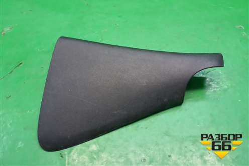 Накладка двери задней правой (с торца задняя) (7L0839916B) для Porsche Cayenne с 2003-2010г (Каен)