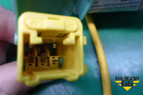 Ремень безопасности передний правый с пиропатроном для Porsche Cayenne с 2003-2010г (Каен)