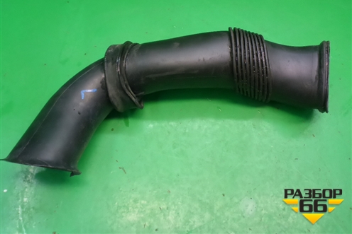 Воздухозаборник воздушного фильтра (левый 4.5л M48) (7L5128609) для Porsche Cayenne с 2003-2010г (Каен)