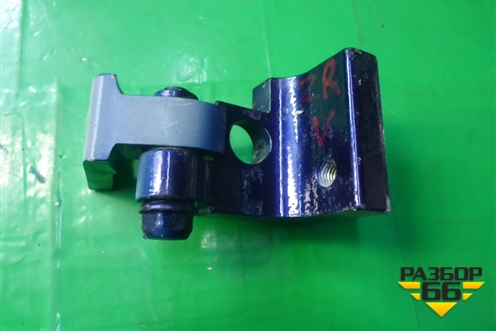 Петля двери задней правой верхняя (7L0833402A) для Porsche Cayenne с 2003-2010г (Каен)