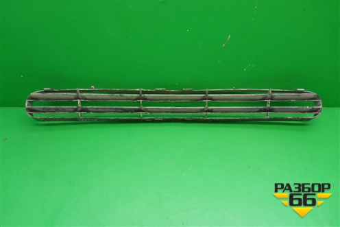 Решетка в передний бампер центральная (верхняя до 2007г) (7L5807683A) для Porsche Cayenne с 2003-2010г (Каен)