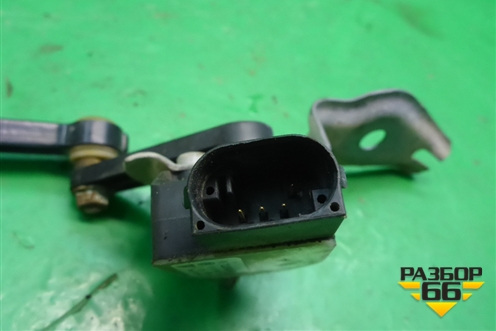 Датчик регулировки дорожного просвета (передний правый) (7L0616214B) для Porsche Cayenne с 2003-2010г (Каен)