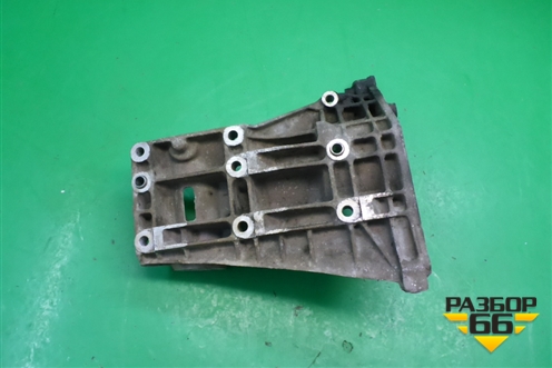 Кронштейн компрессора кондиционера (4.5л M48) (9481022135R) для Porsche Cayenne с 2003-2010г (Каен)