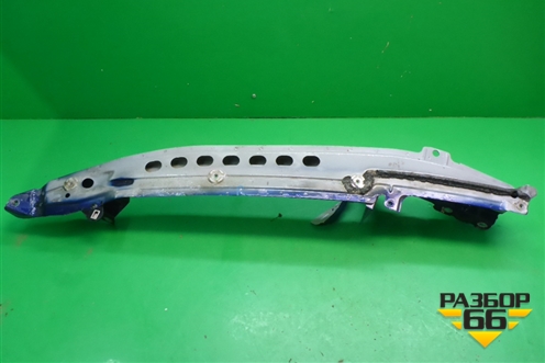 Кронштейн переднего крыла правый (7L5805100A) для Porsche Cayenne с 2003-2010г (Каен)