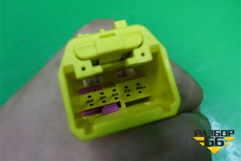 Моторчик регулировки ремня безопасности (6022137) для Porsche Cayenne с 2003-2010г (Каен)