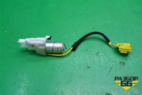 Моторчик регулировки ремня безопасности для Porsche Cayenne с 2003-2010г (Каен)