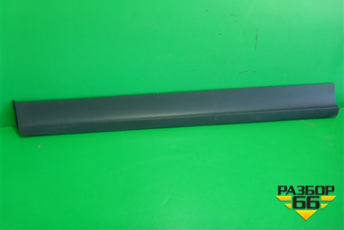 Накладка двери передней левой (9Y0837095A) для Porsche Cayenne с 2017г (Каен)