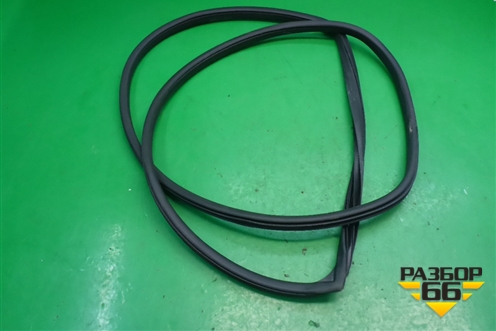 Уплотнитель двери задней правой для Nissan Murano (Z51) с 2007-2015г (Мурано)