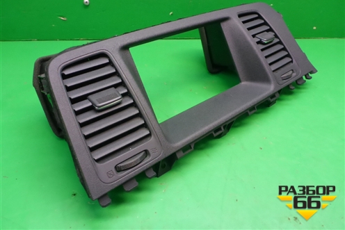 Дефлектор воздушный центральный (правый руль) (687501AA0A) для Nissan Murano (Z51) с 2007-2015г (Мурано)