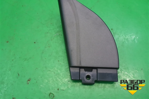 Накладка двери передней левой уголок (802931AA0A) для Nissan Murano (Z51) с 2007-2015г (Мурано)