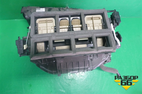 Корпус отопителя (правый руль) (271101AE0A) для Nissan Murano (Z51) с 2007-2015г (Мурано)