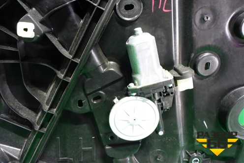 Стеклоподъёмник электрический передний левый (807751AA0A) для Nissan Murano (Z51) с 2007-2015г (Мурано)